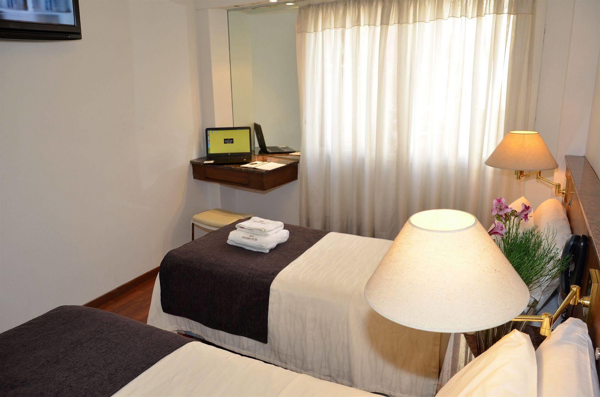 Ecuador Hotel Buenos Aires Dış mekan fotoğraf